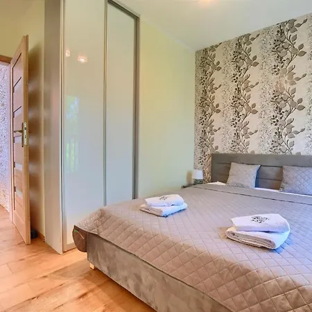 Hike & Διαμέρισμα *