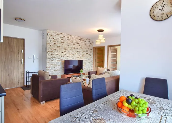 Hike & 아파트 비스와